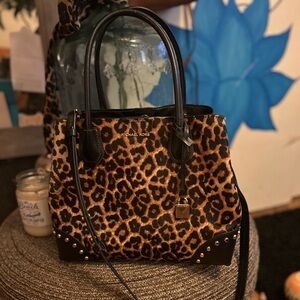 Elegant Michael Kors, leopard calf hair purse.